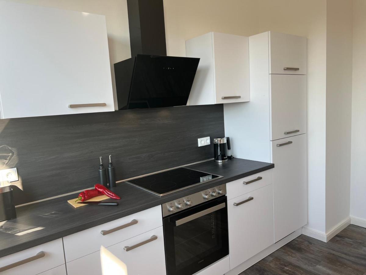 Apartmenthaus Sassnitz Zum Stadthafen Apartment 10 Ngoại thất bức ảnh